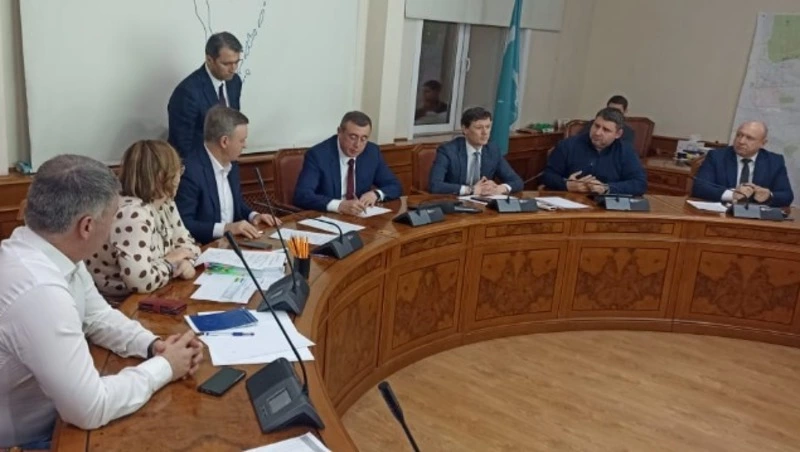 В Южно-Сахалинске не хватает места для снега. Мэрия попросила губернатора о помощи