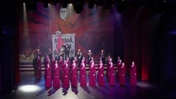 Подвиг ветеранов почтили праздничным концертом в Южно-Сахалинске