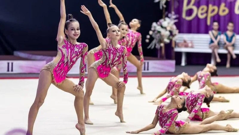 Сахалинские гимнастки собрали урожай медалей на первенстве ДФО и региональном турнире