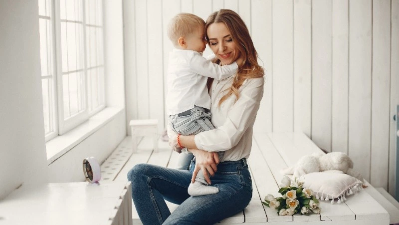 Будущим мамам в трудных ситуациях помогают лично губернатор и соцслужбы Сахалинской области