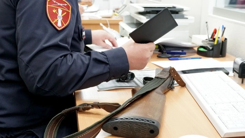 Росгвардейцы забрали у сахалинцев 23 ружья всего за неделю