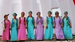 Маленькое село на Сахалине отпраздновало 114-летие песнями и плясками