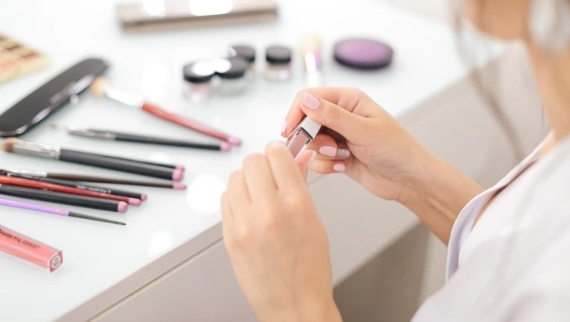 Известный косметический бренд поддержал закон об углеродной нейтральности Сахалина