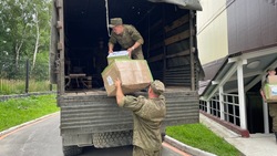 Из Южно-Сахалинска в зону СВО отправили 7 тонн посылок для бойцов на передовой