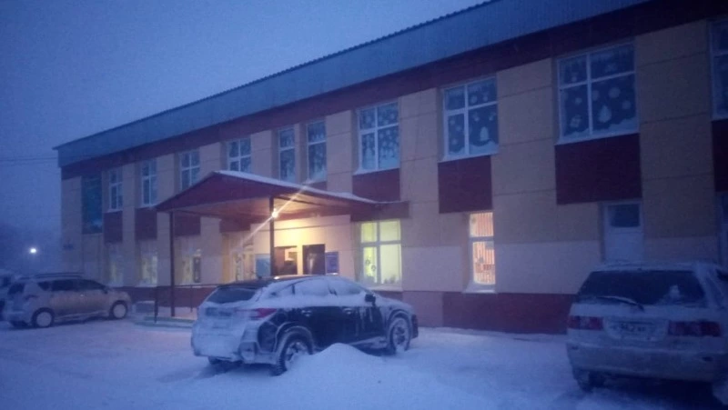 Пункт обогрева недалеко от Южно-Сахалинска предлагает чай, кофе и настольный теннис