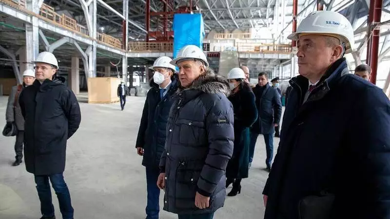 Достраивать аэропорт в Южно-Сахалинске придется на частные деньги