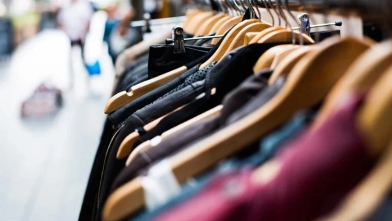 В Южно-Сахалинске поймали мужчину, который пытался украсть горнолыжные куртки 