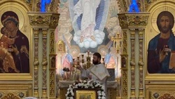 Церковный праздник 12 февраля 2026: традиции, строгие запреты и народные приметы дня