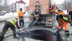 Стало известно, когда в Южно-Сахалинске закончат ямочный ремонт дорог