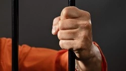 Военнослужащий с Сахалина проведет 8 лет в колонии за самовольное оставление части 