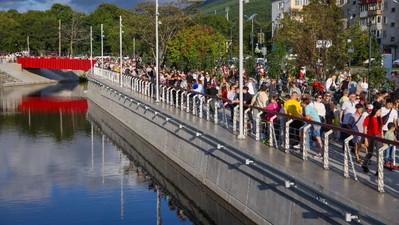 Города меняются для нас