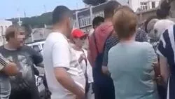 В Холмске в очереди за доступной рыбой едва не дошло до рукоприкладства