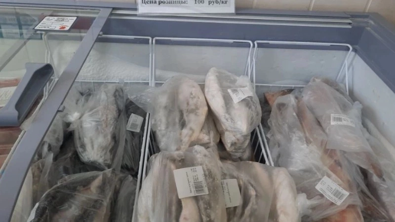 Рыбные прилавки без путаницы: где и по каким ценам продают «доступную рыбу» в Южно-Сахалинске
