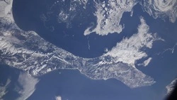 Космонавт показал Сахалин и Курилы с борта МКС