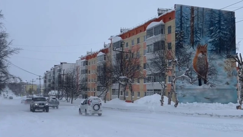 На север Сахалина обрушилась метель, автобусы не могут проехать на участке дороги Оха-Ноглики - Центр внимания 03.03.26
