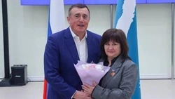 Троим жителям Сахалинской области присвоили звание Почетного гражданина