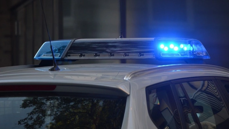 Мужчину, который расстрелял автомобиль с четырьмя пассажирами, ищут на Сахалине