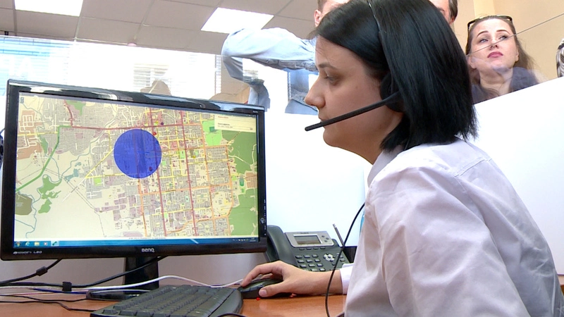 У слабослышащих сахалинцев появилась возможность вызвать скорую или пожарных по СМС