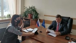 Георгий Карлов провел встречу с сахалинцами