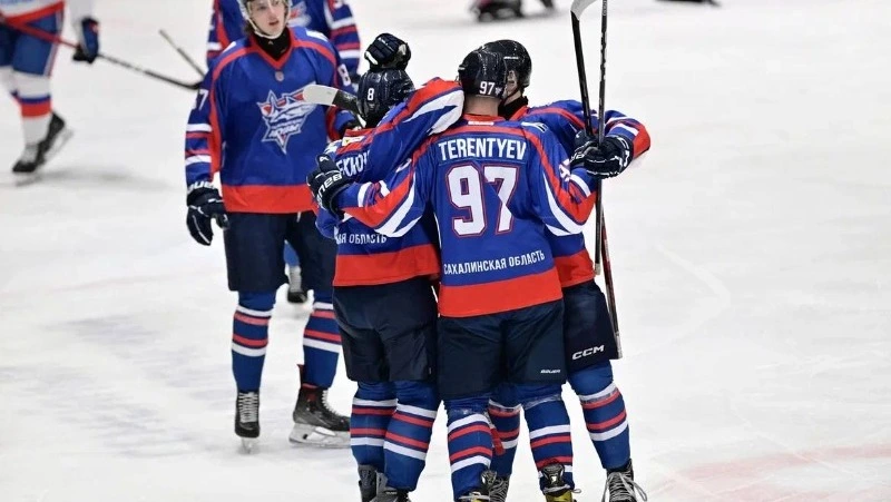 «Сахалинские Акулы» проведут матчи с «Академией Михайлова — Юниор» из Тульской области