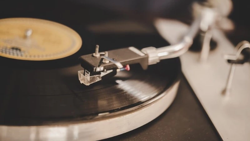 Вечеринки для взрослых в Южно-Сахалинске (21+): саксофон и THE PRODIGY