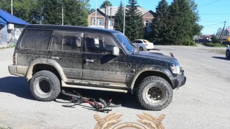 Водитель сбил велосипедиста при выезде из двора в Смирныховском районе 21 августа 