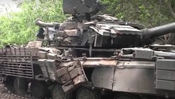 «Бросили машину и убежали»: сахалинские бойцы уничтожили вражеский танк на южно-донецком направлении