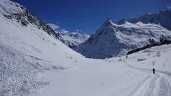 Лавинную опасность спрогнозировали сразу в семи районах Сахалина