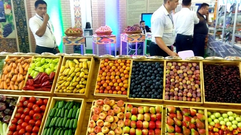 Яблоки из Узбекистана будут завозить на Сахалин