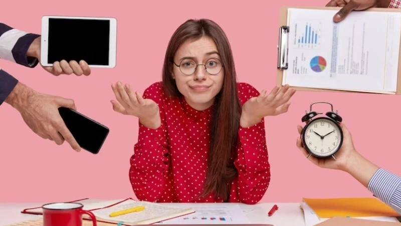 Длительность рабочей недели у жителей России выросла до рекорда в 2023 году