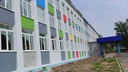 Школа в Александровске-Сахалинском получит новый фасад