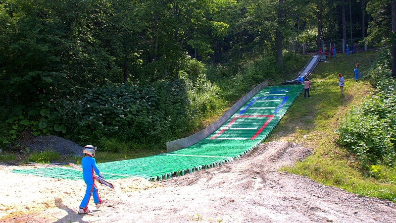 Новый трамплин позволит летающим лыжникам тренироваться круглый год