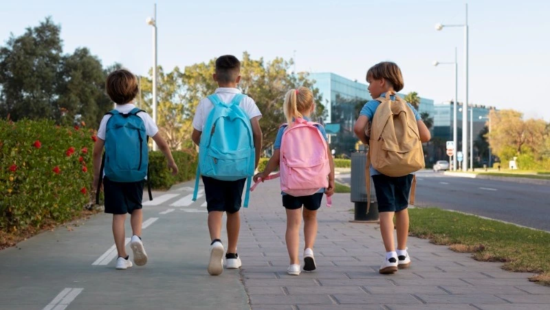 Только треть россиян не выступают против детей мигрантов в школах