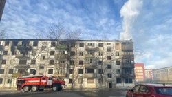 Очередной пожар произошел в нежилом доме в Охе