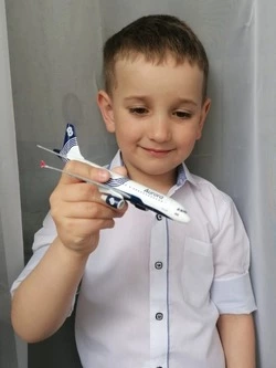 История маленького жителя Охи тронула команду авиакомпании