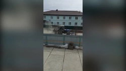 В Новотроицком после чистки улиц невозможно дышать. Мэрия считает, что все идет по плану