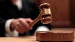 Женщина отсудила право на наследство после ошибки нотариуса на Сахалине