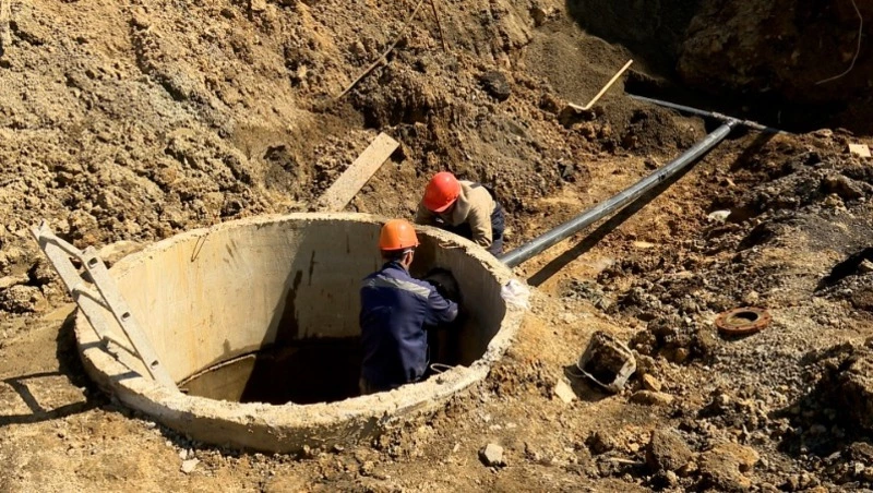 На участке корсаковской трассы с 11 по 13 километр близятся к завершению работы по устройству земляного полотна - Центр внимания 14.05.26