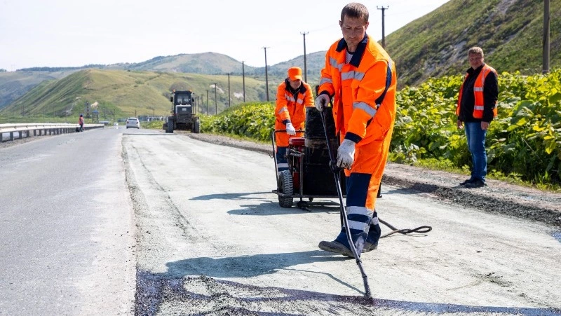 На центральных улицах Невельска появится новый асфальт
