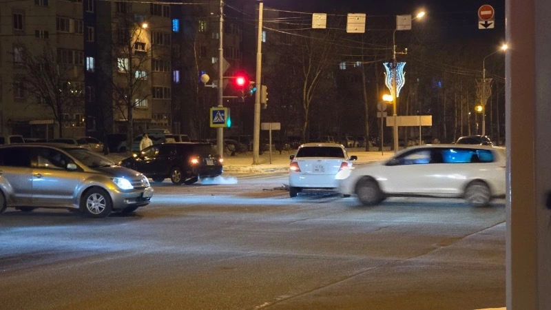 Две легковушки столкнулись на перекрестке Комсомольская — Пуркаева в Южно-Сахалинске 