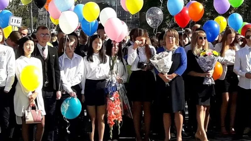 В России линейки 1 сентября проведут в новом формате