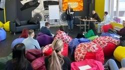 Молодых лидеров Сахалина научили основным принципам управления