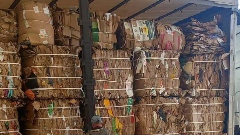 Полигон Корсакова отправил на переработку 21 тонну картона