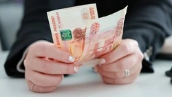 Студенты с Сахалина остались без денег и курсовых из-за мошенницы из Благовещенска