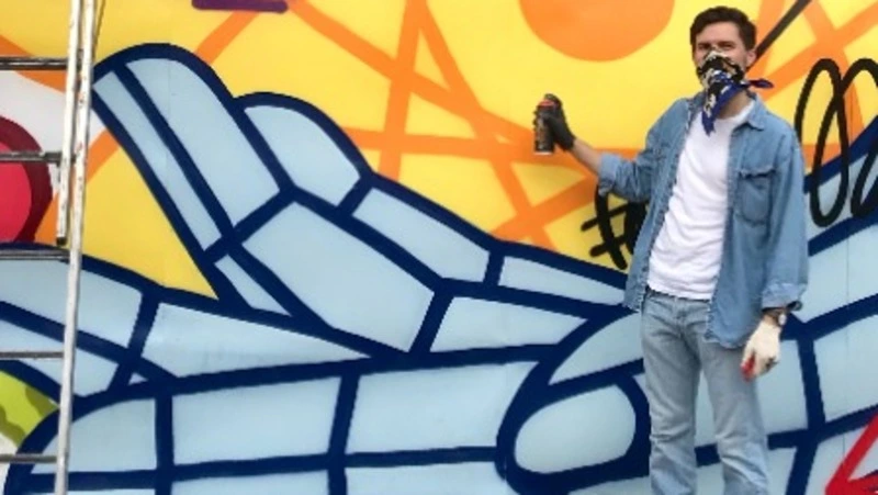 В Южно-Сахалинске появится авторский мурал столичного художника, нарисованный при помощи дрона