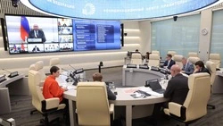 Вице-премьер Чернышенко требует от регионов ускорить возведение и капремонт образовательных объектов