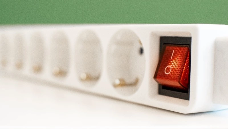 Прокуратура проверит законность аварийного отключения электричества в Курильске