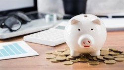 Госдума приняла закон о соцвкладах для россиян с низкими доходами