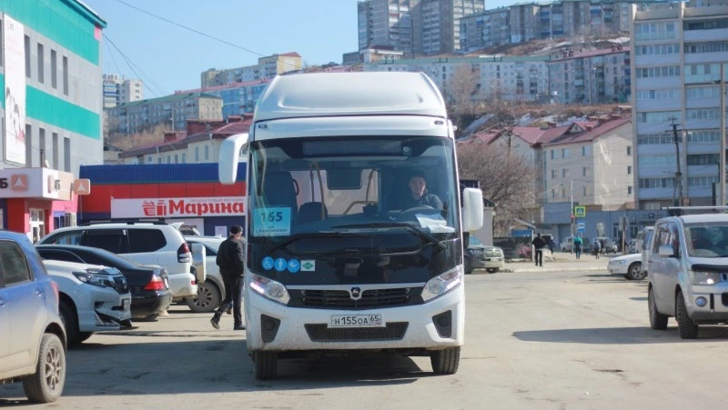 Новые автобусы вышли на линии Холмск — Костромское и Холмск — Правда