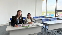 Социальный предприниматель на Сахалине готовит будущих переводчиков